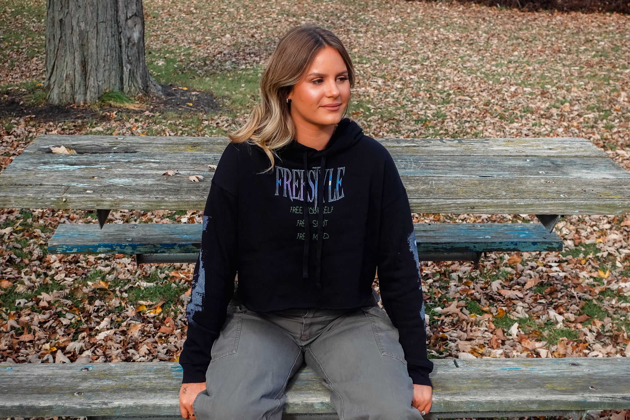 Freestyle Women's In The Woods Crop Hoodie